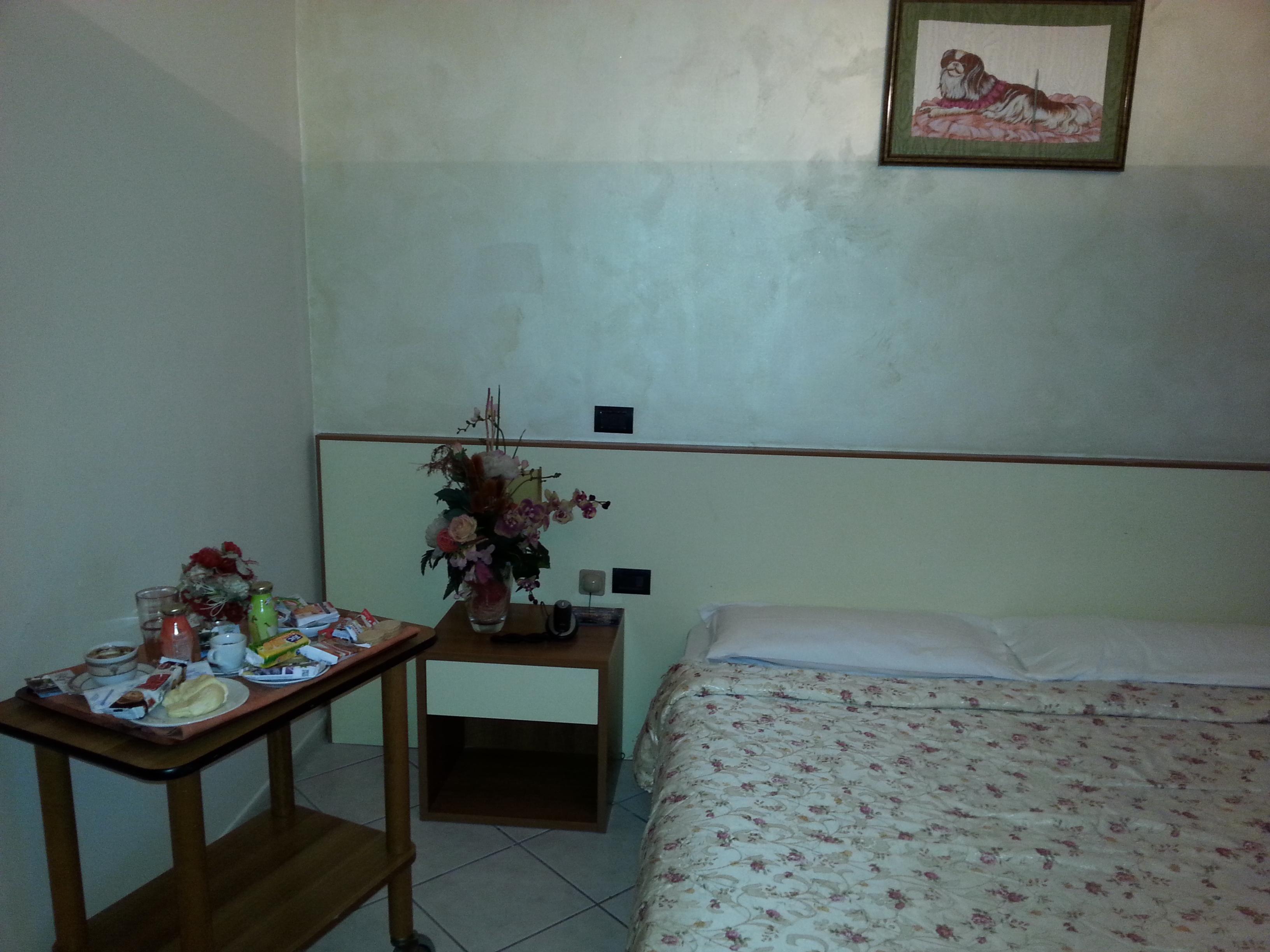 Hotel Happy Days Лікола Екстер'єр фото